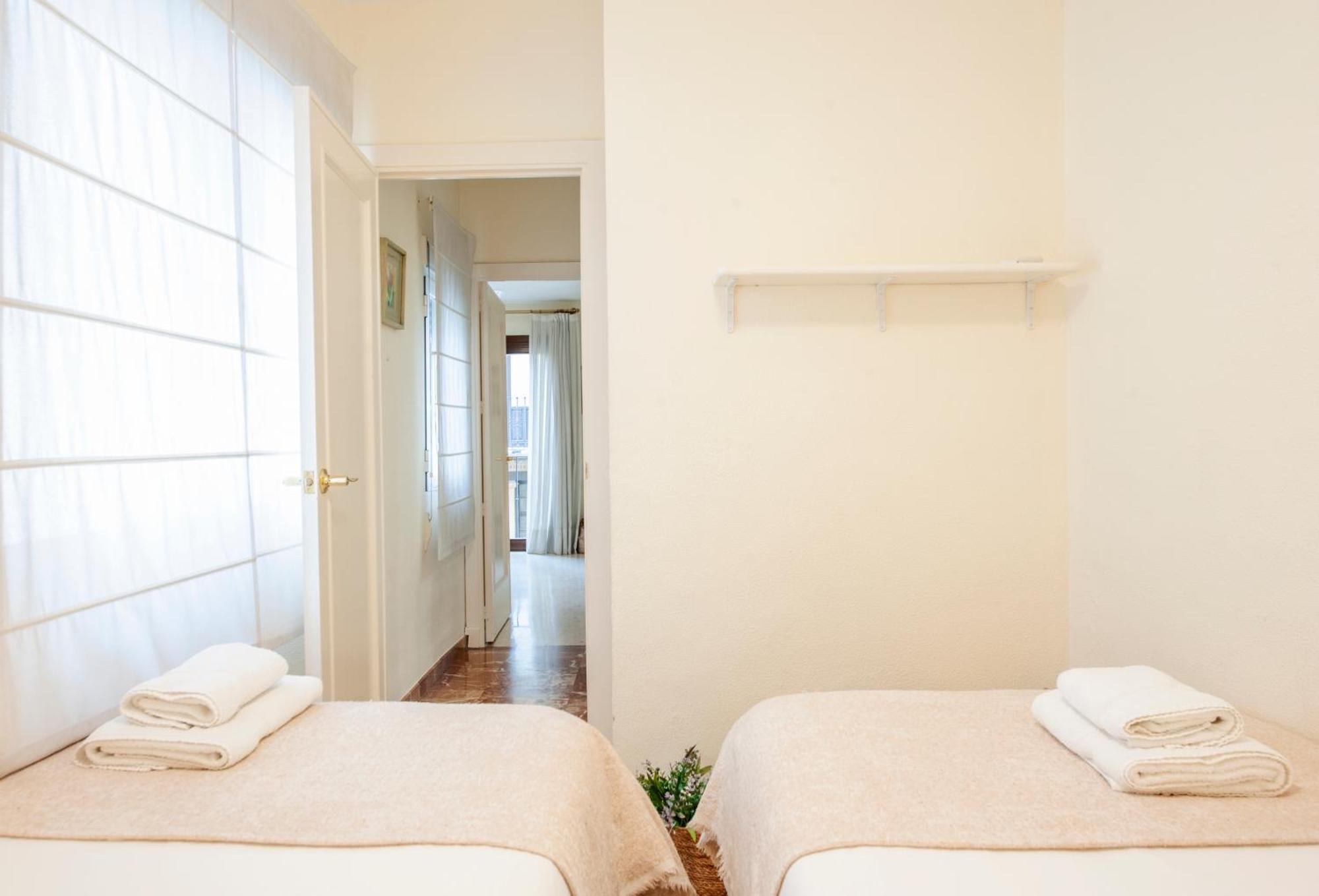 Ispal Apartment & Parking Seville Historic Center Vutse06601 Экстерьер фото